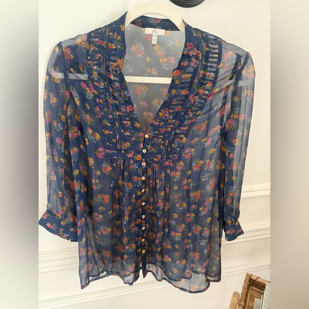 Joie Navy Sheer Floral Button-Front Ruffle Blouse